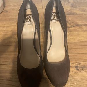 Pour La Victoire sz 10 (2 pair brown and camel color)